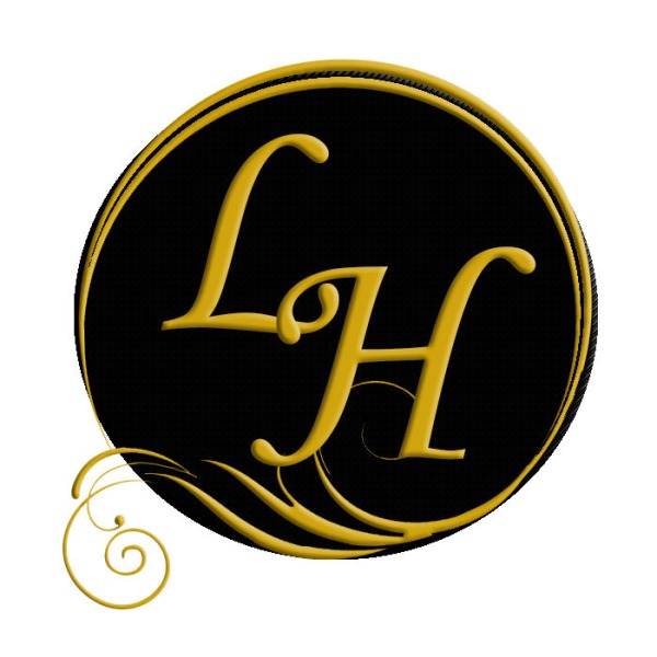 Logo lux home holding srl