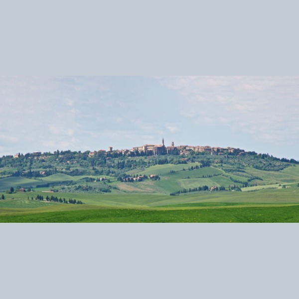 Logo Tuscany Inside Out srl